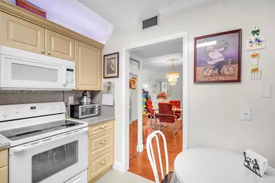 4160 Inverrary Dr #308, Lauderhill, FL 33319 - Photo 12