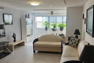 2901 N Nob Hill Rd, Sunrise, FL 33322 - Photo 8