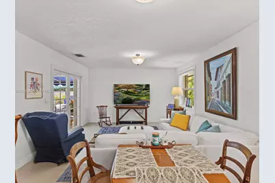 11482 SW 28th Ter, Miami, FL 33165 - Photo 34