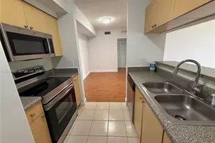 2240 E Preserve Way, Miramar, FL 33025 - Photo 8