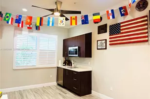 12403 NW 18th Ct, Pembroke Pines, FL 33028 - Photo 32