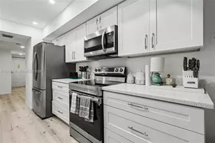 1410 Sheridan St, Hollywood, FL 33020 - Photo 6