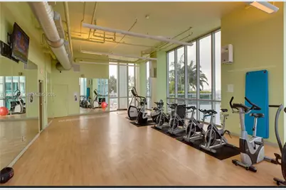 888 Biscayne Blvd #4009, Miami, FL 33132 - Photo 8