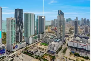888 Biscayne Blvd, Miami, FL 33132 - Photo 1