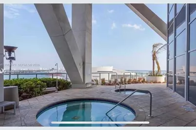 888 Biscayne Blvd #4009, Miami, FL 33132 - Photo 2
