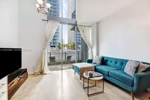 690 SW 1st Ct, Miami, FL 33130 - Photo 18
