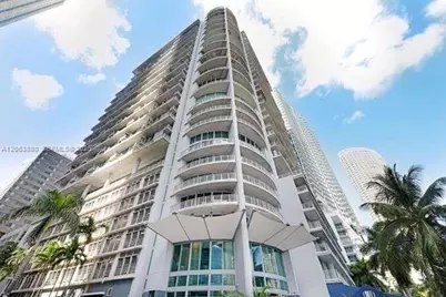 690 SW 1st Ct #1506, Miami, FL 33130 - Photo 6