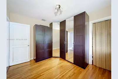 145 W 57th St, Hialeah, FL 33012 - Photo 30