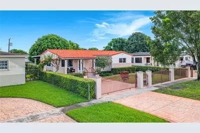 145 W 57th St, Hialeah, FL 33012 - Photo 8