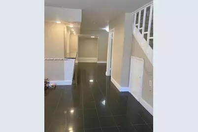 643 W 68th St #643, Hialeah, FL 33014 - Photo 4