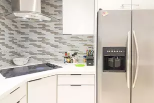 3901 S Ocean Dr, Hollywood, FL 33019 - Photo 8