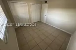 8461 Springtree Dr, Sunrise, FL 33351 - Photo 10