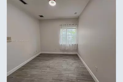 3850 NE 168th St #4, North Miami Beach, FL 33160 - Photo 20