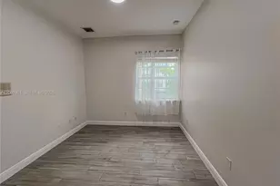 3850 NE 168th St, North Miami Beach, FL 33160 - Photo 20