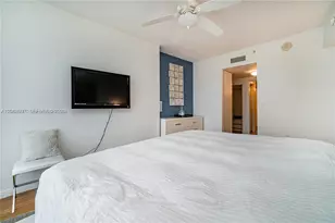 1750 N Bayshore Dr, Miami, FL 33132 - Photo 18