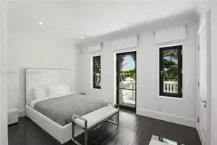900 S North Lake Dr, Hollywood, FL 33019 - Photo 54