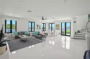 900 S North Lake Dr, Hollywood, FL 33019 - Photo 88