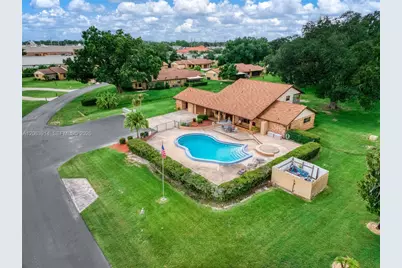 2418 Hidden Creek Cir, Sebring, FL 33870 - Photo 12