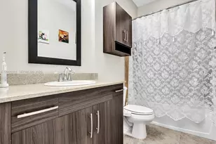 20973 NW 1st Dr, Pembroke Pines, FL 33029 - Photo 38
