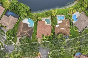 1028 Creekford Dr, Weston, FL 33326 - Photo 32