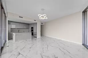 18975 Collins Ave, Sunny Isles Beach, FL 33160 - Photo 4