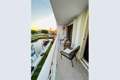 1650 NE 115th St #408, Miami, FL 33181 - Photo 10