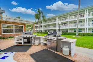 2455 NE 51st St, Fort Lauderdale, FL 33308 - Photo 16