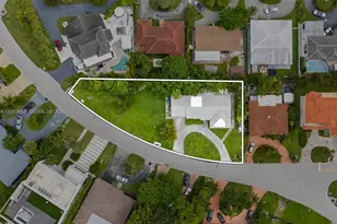 301 186th St, Sunny Isles Beach, FL 33160 - Photo 2