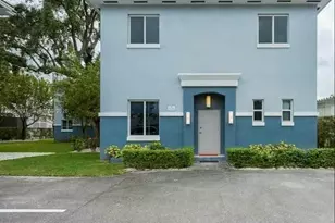2732 SW 26th St, Miami, FL 33133 - Photo 2