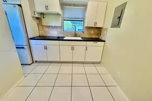 2325 Fillmore St, Hollywood, FL 33020 - Photo 6