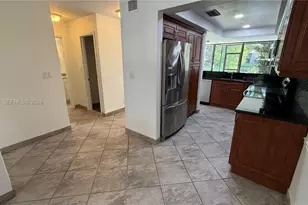 2961 SW 87th Ave, Davie, FL 33328 - Photo 4