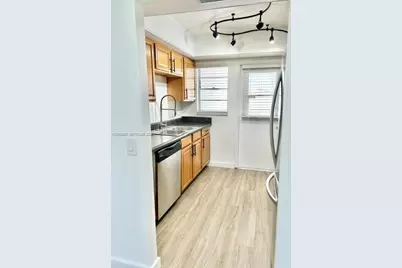 2431 SW 82nd Ave #204, Davie, FL 33324 - Photo 2
