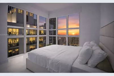 950 Brickell Bay Dr #4101, Miami, FL 33131 - Photo 16
