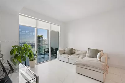 950 Brickell Bay Dr #4101, Miami, FL 33131 - Photo 12