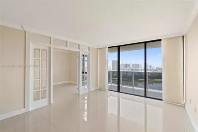 3675 N Country Club Dr #2208, Aventura, FL 33180 - Photo 4