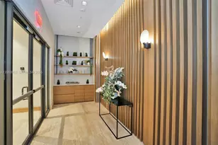 16385 Biscayne Blvd, North Miami Beach, FL 33160 - Photo 26