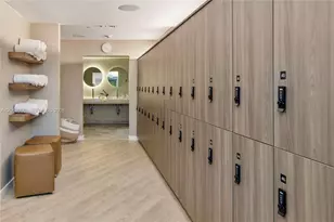 200 Biscayne Blvd Way, Miami, FL 33131 - Photo 24