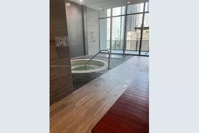 55 SW 9th St #2301, Miami, FL 33130 - Photo 24