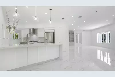 711 Sunset Rd #711, Coral Gables, FL 33143 - Photo 4