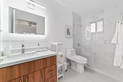 2776 W 71st Pl, Hialeah, FL 33016 - Photo 20