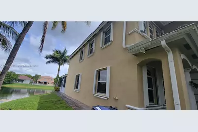 8765 SW 208th St, Cutler Bay, FL 33189 - Photo 24