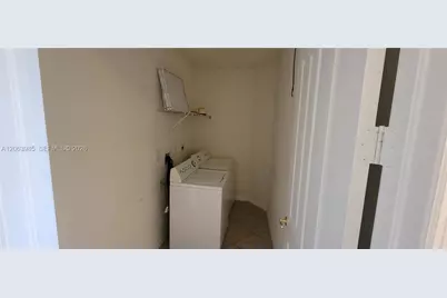 8765 SW 208th St, Cutler Bay, FL 33189 - Photo 20