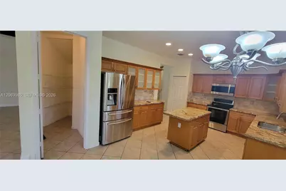 8765 SW 208th St, Cutler Bay, FL 33189 - Photo 6