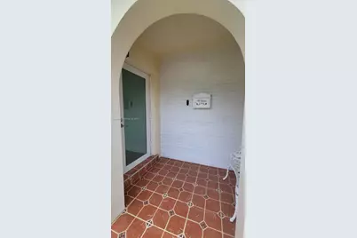 11340 SW 48th St, Miami, FL 33165 - Photo 4