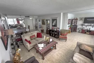 251 174th St, Sunny Isles Beach, FL 33160 - Photo 16