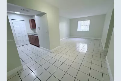 500 NW 114th Ave #101, Sweetwater, FL 33172 - Photo 2