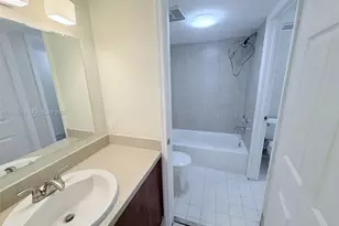 500 NW 114th Ave, Sweetwater, FL 33172 - Photo 6