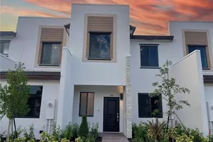 967 NE 211th St, Miami, FL 33179 - Photo 1