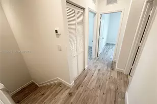 967 NE 211th St, Miami, FL 33179 - Photo 10