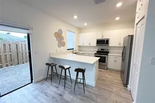 967 NE 211th St, Miami, FL 33179 - Photo 6